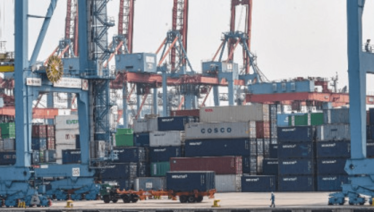 Efisiensi dan Digitalisasi Logistik
